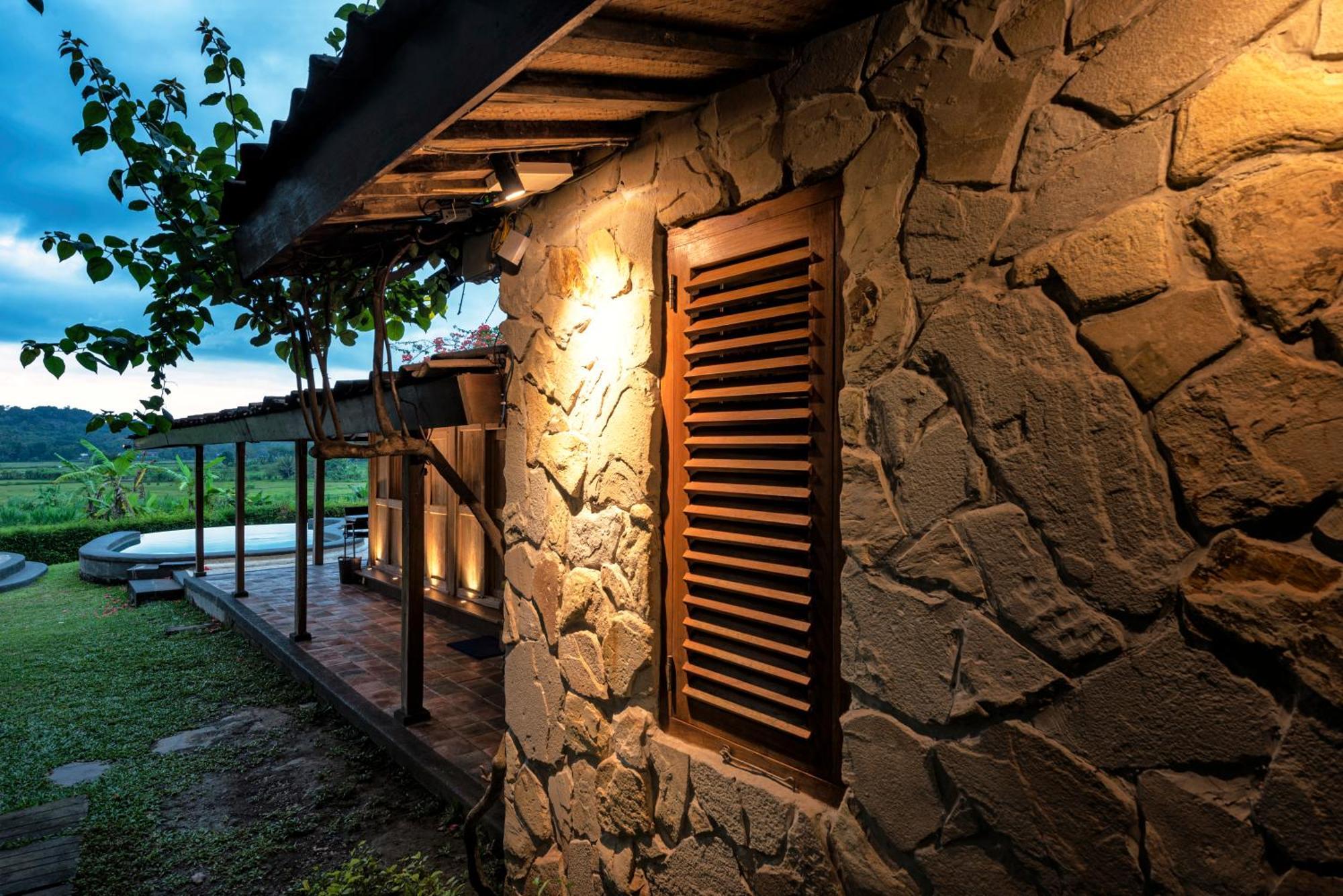 Villa Blue Steps Yogyakarta Kültér fotó